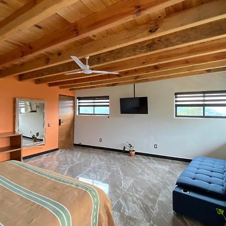 Hospedaje Anturios Valle De Bravo Εξωτερικό φωτογραφία