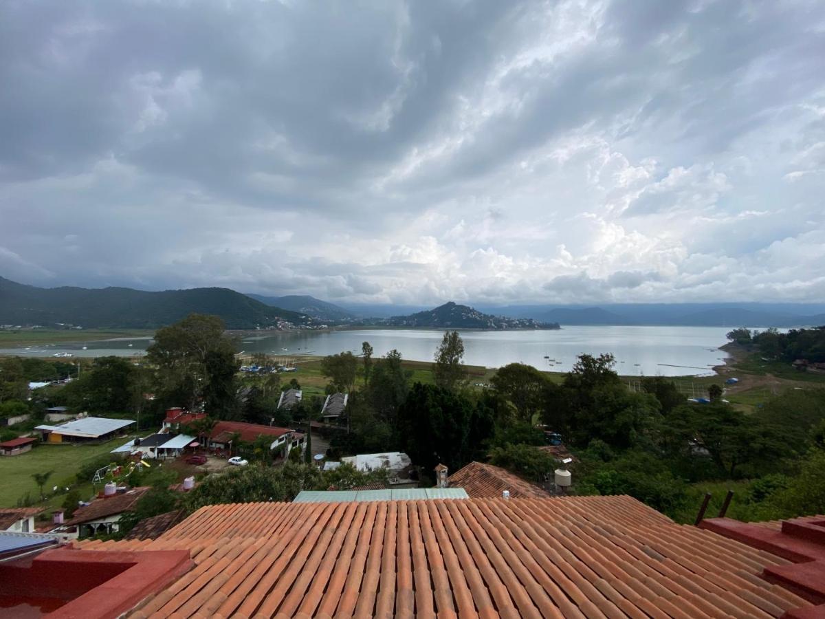 Hospedaje Anturios Valle De Bravo Εξωτερικό φωτογραφία