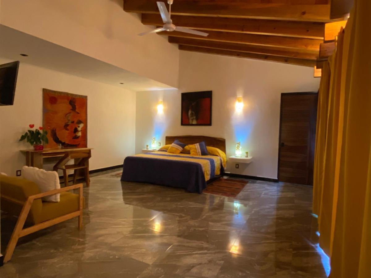 Hospedaje Anturios Valle De Bravo Εξωτερικό φωτογραφία