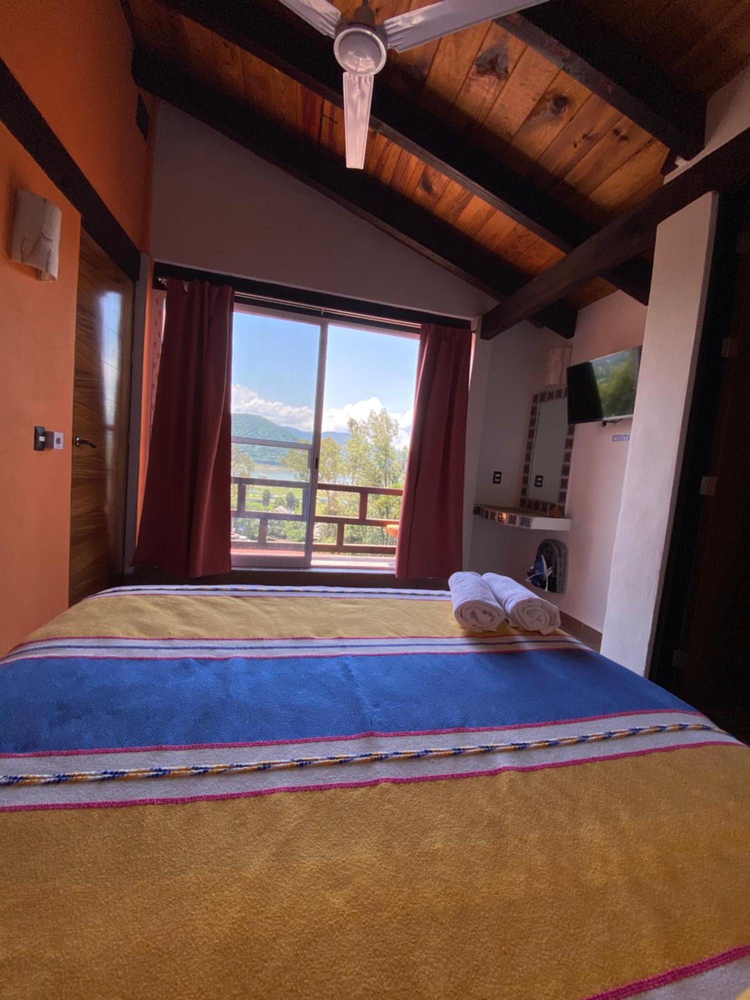 Hospedaje Anturios Valle De Bravo Εξωτερικό φωτογραφία